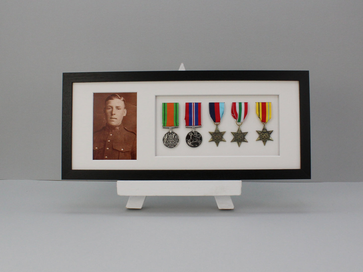 Military Medal display Frame for Five Medals and one 6x4" Photo | WW1 | WW2 - PhotoFramesandMore - Wooden Picture Frames