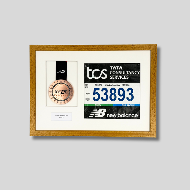 Personalised Marathon Medal display Frame. For Medal & Bib.